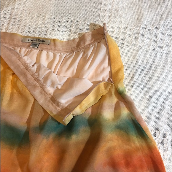 Beautiful women’s summer skirt! - Picture 11 of 11